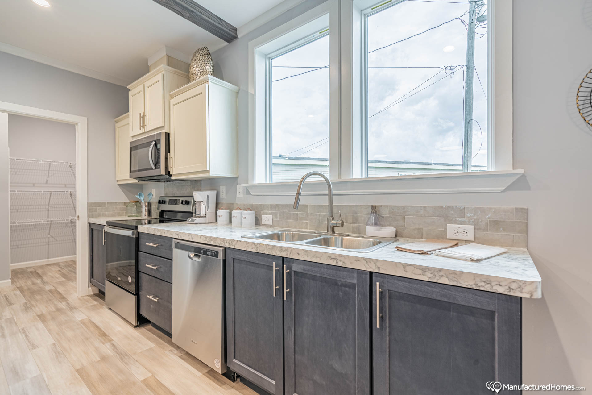 Legend Finley 28684A Mobile Homes For Sale Showcase Homes Direct